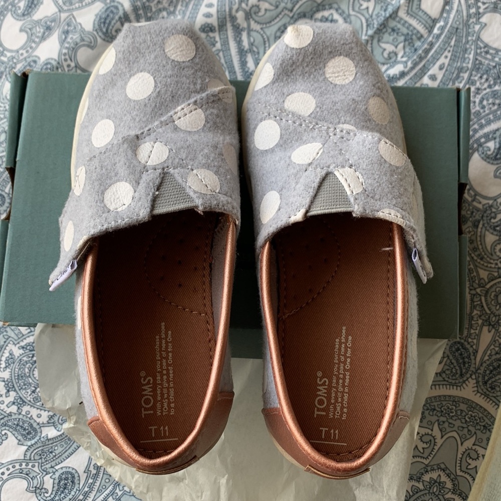 Toms Polka Dots Felt Flats